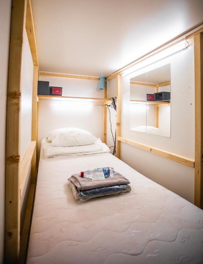 Capsule Hostel Logistic Βίλνιους Εξωτερικό φωτογραφία