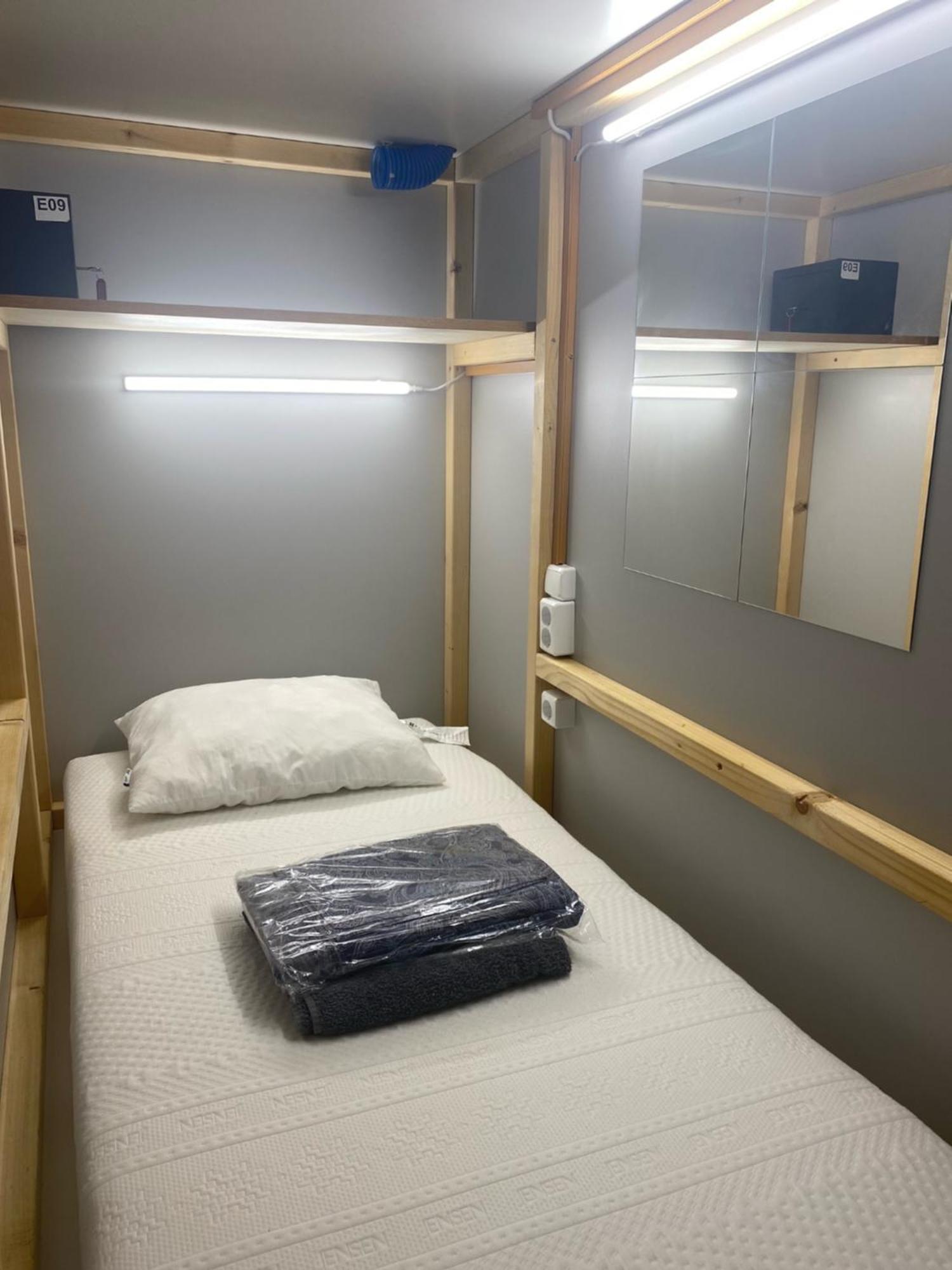 Capsule Hostel Logistic Βίλνιους Εξωτερικό φωτογραφία